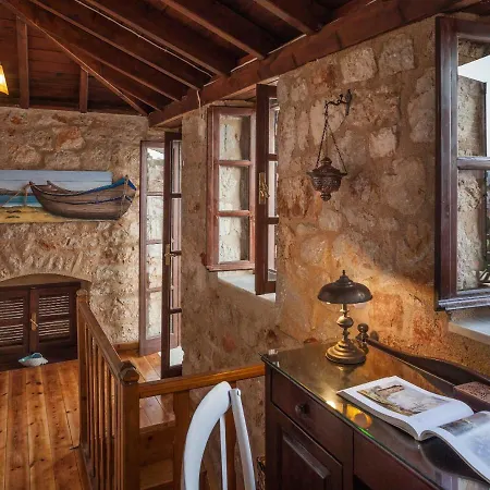 Rosalia Daire Chalki Town